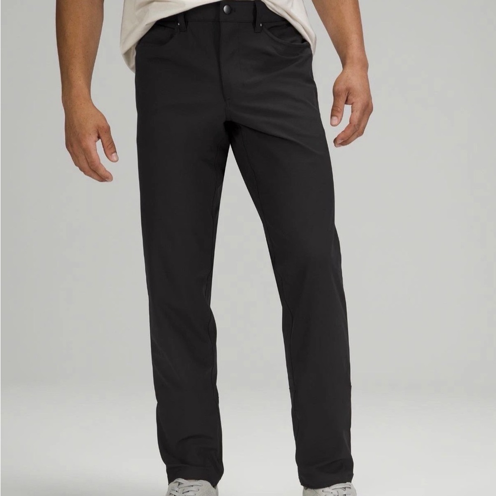 Lululemon Men’s 38 Black ABC Classic Fit 5 Pocket Pant Warpstreme 32L